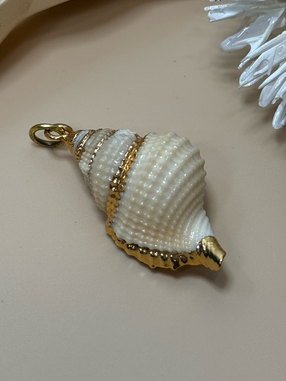 Vintage Gold Tone White Seashell Pendant Coastal Beach Jewelry